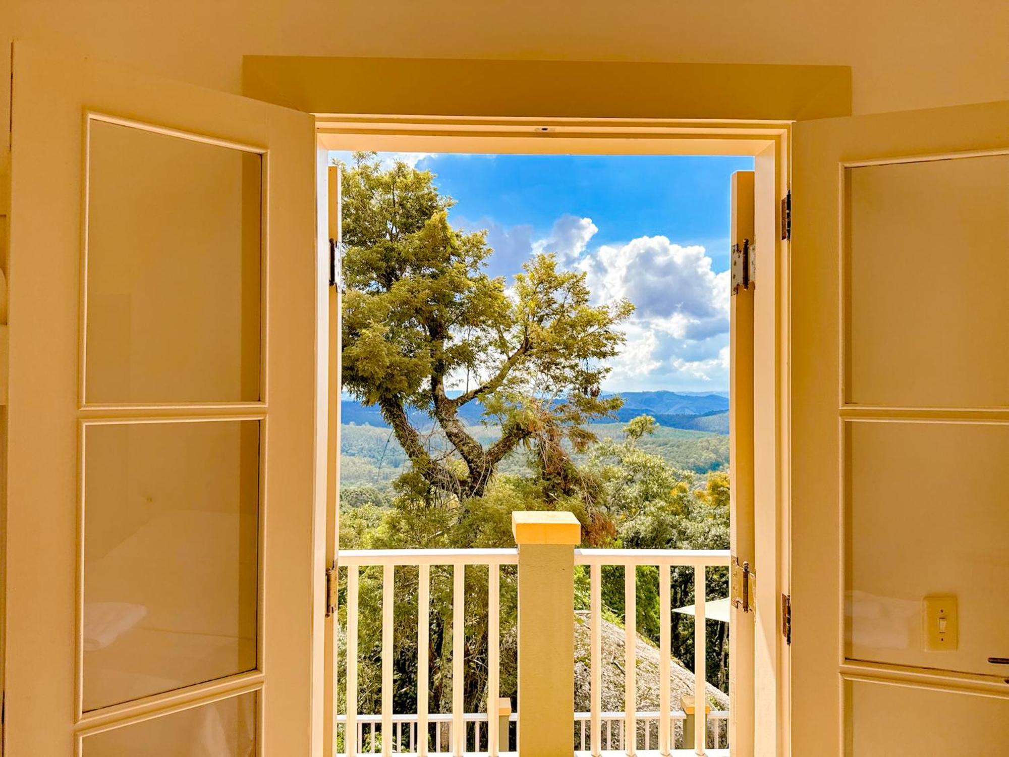 Villa Coracao Guesthouse By Concavus モンテ・ヴェルデ エクステリア 写真